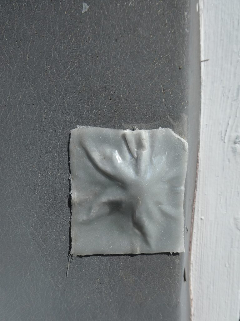 Damaged bolt